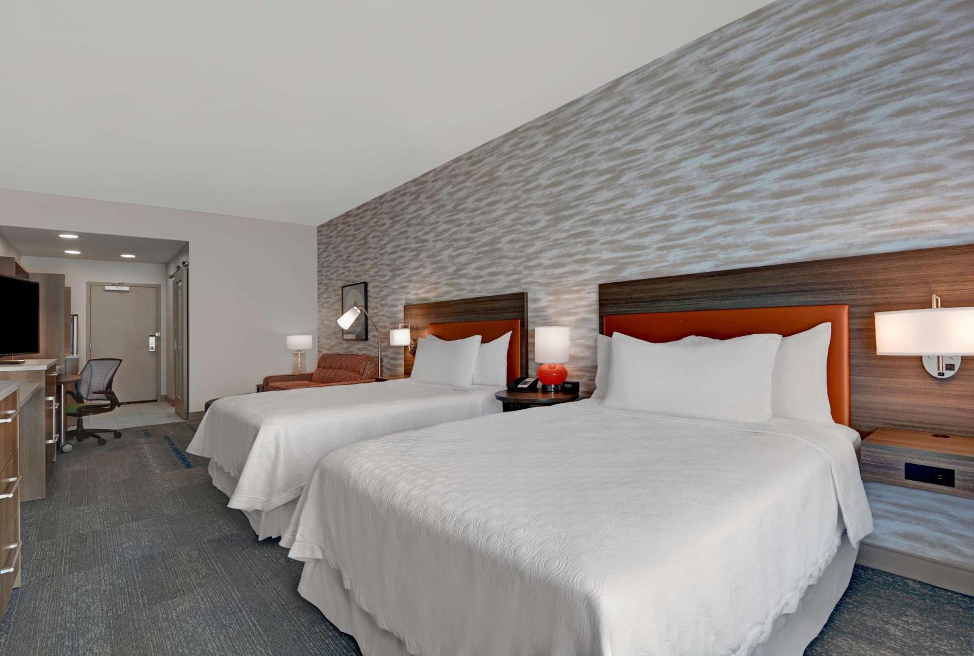 โฮม2 สวีท บาย ฮิลตัน ฟอร์ต ไมเออร์ โคโลเนียล บูเลอวาร์ด Hotel ฟอร์ตไมเยอร์ ภายนอก รูปภาพ